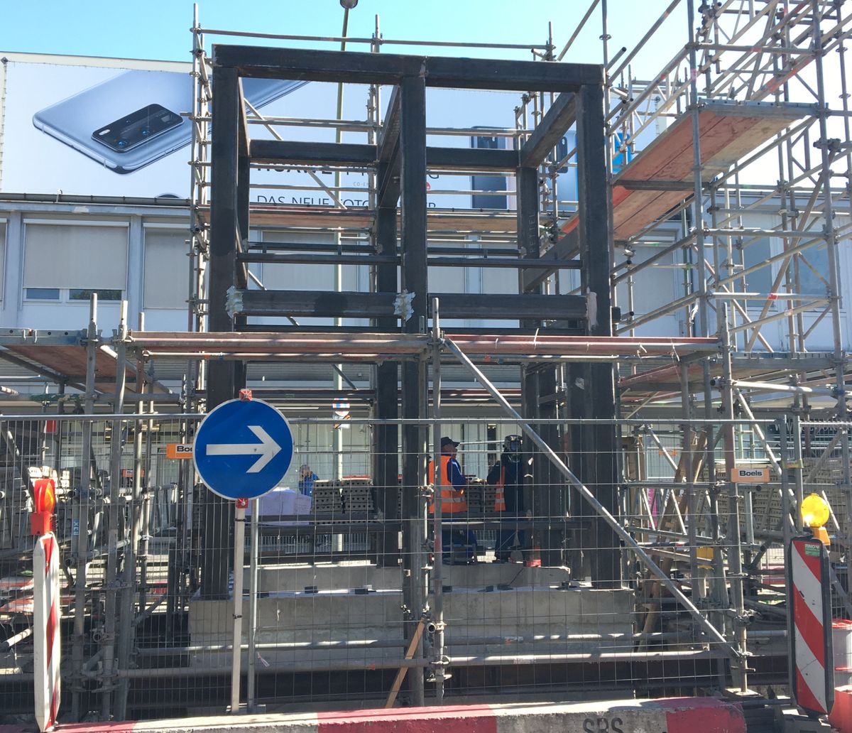 Einbau Aufzugseinhausung