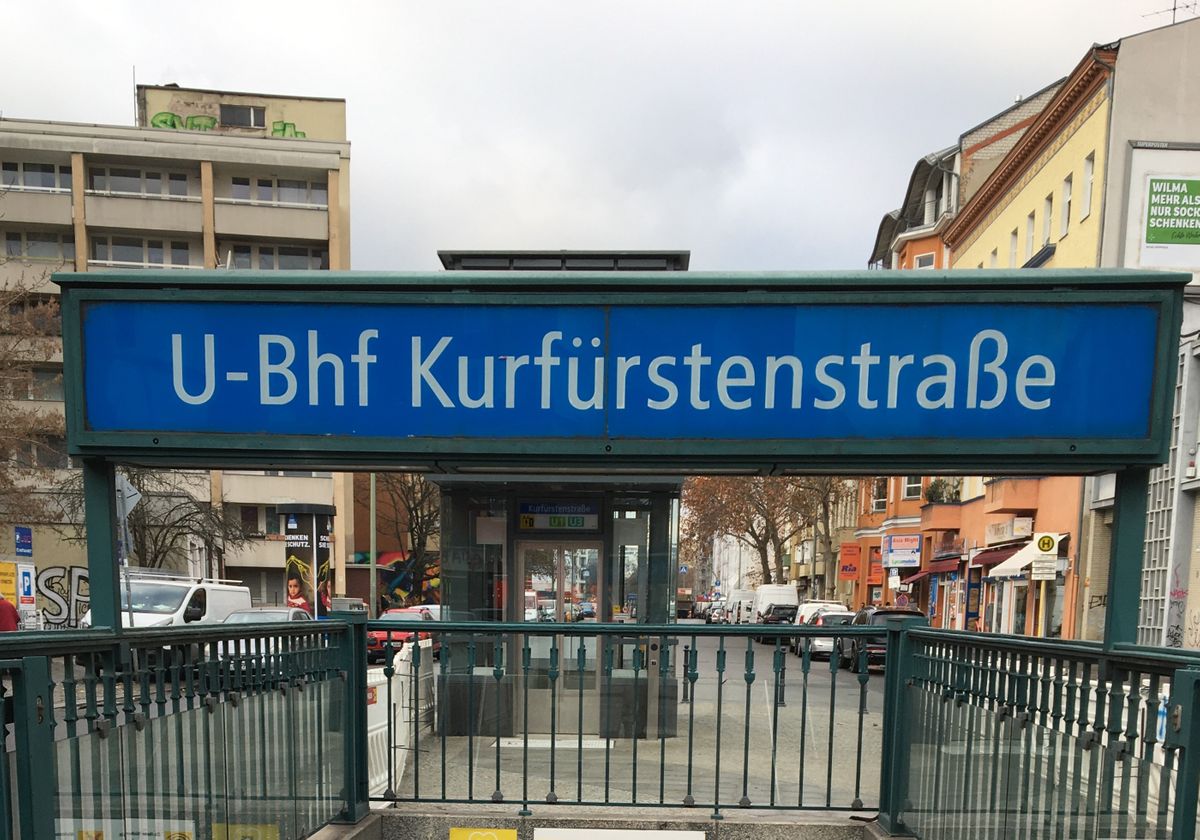 Kurf&uuml;rstenstra&szlig;e