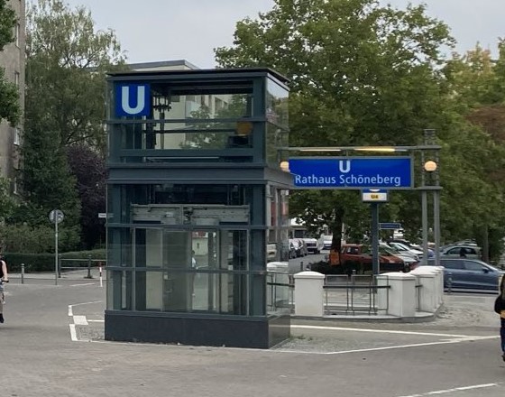 Aufzug Sch&ouml;neberg