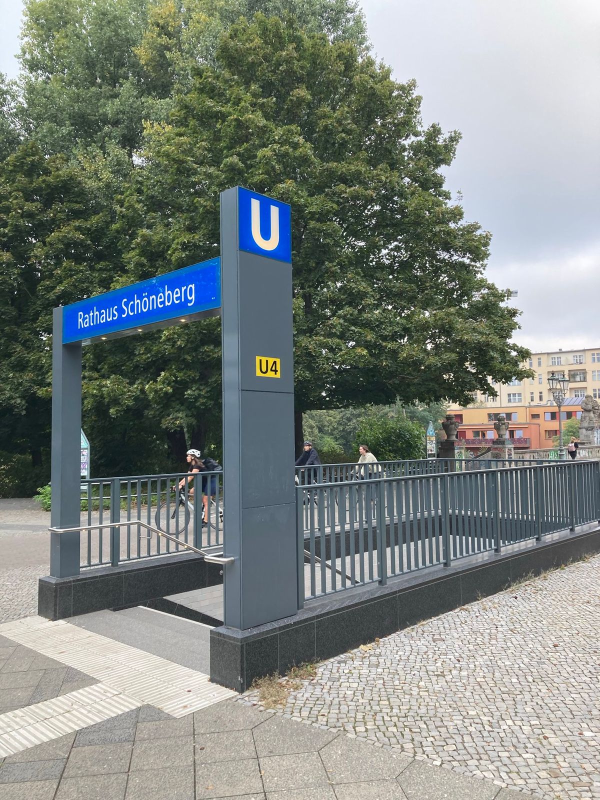 Ausgang Rathaus Sch&ouml;neberg